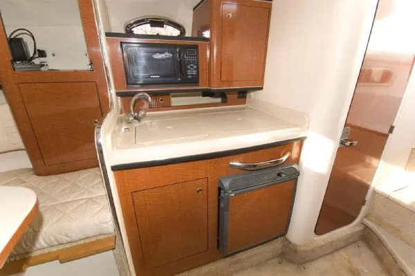 Slide: The Image of Sea Ray 280 Sundancer 2003 - 6