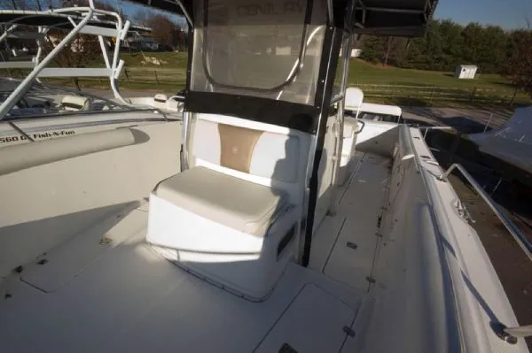 Slide: The Image of Century 3200 Center Console (MD) 2004 - 4