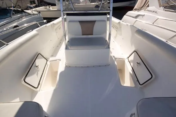 Slide: The Image of Century 3200 Center Console (MD) 2004 - 9