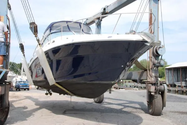 Slide: The Image of Sea Ray 320 Sundancer MD 2005 - 3