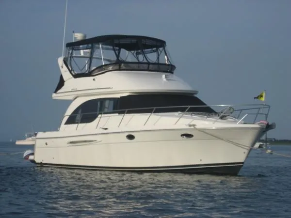 Slide: The Image of Meridian 381 Sedan (MA) 2004 - 1