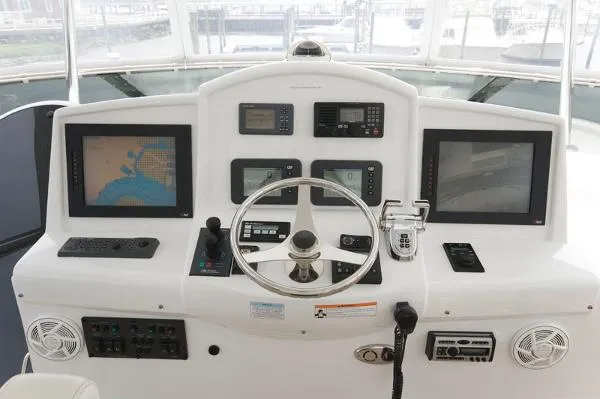Slide: The Image of Hatteras 64 Motoryacht 2008 - 11