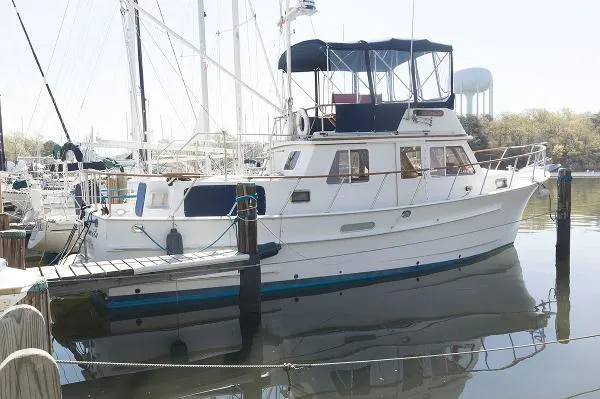 Slide: The Image of Monk 36 Trawler 1999 - 0