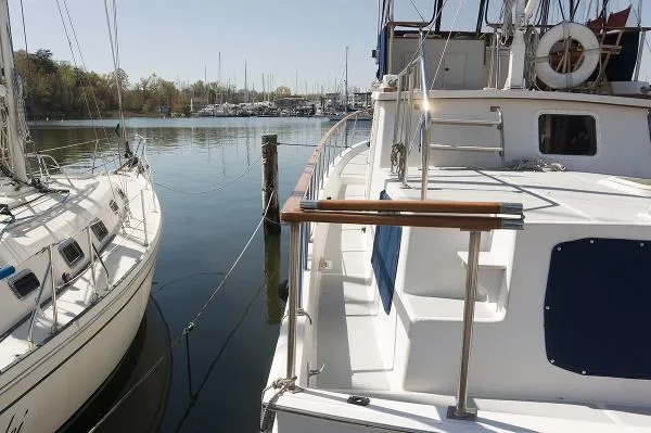 Slide: The Image of Monk 36 Trawler 1999 - 10
