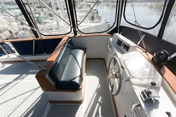 Slide: The Image of Monk 36 Trawler 1999 - 7