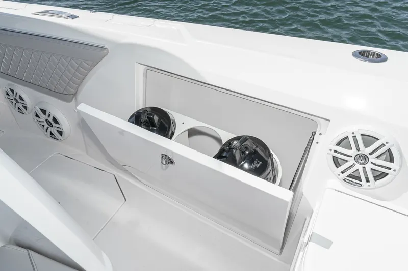 Slide: The Image of Intrepid 375 NOMAD 2021 - 20