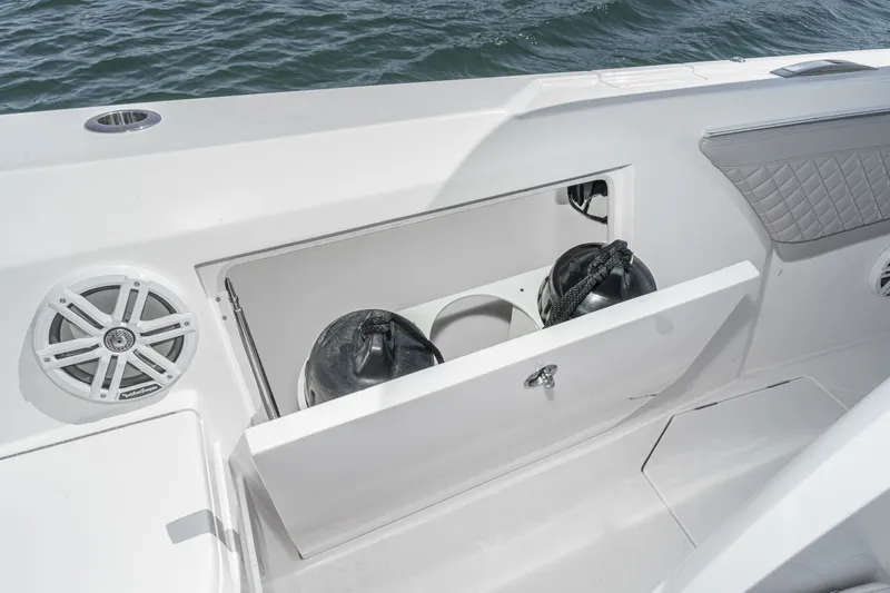 Slide: The Image of Intrepid 375 NOMAD 2021 - 21