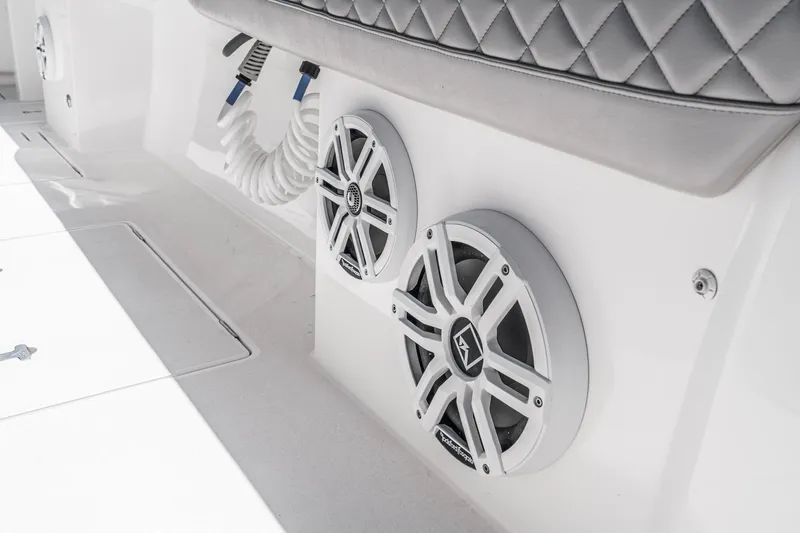 Slide: The Image of Intrepid 375 NOMAD 2021 - 22