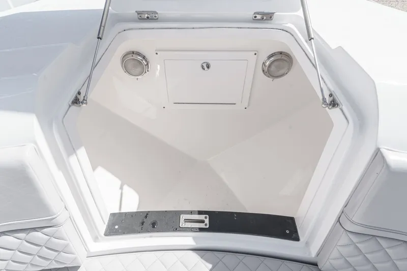 Slide: The Image of Intrepid 375 NOMAD 2021 - 39