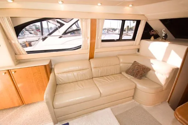Slide: The Image of Meridian 341 Sedan 2004 - 6