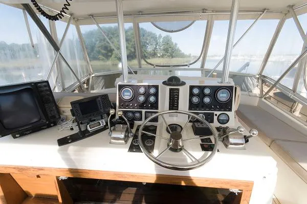 Slide: The Image of Viking 48 Motor Yacht 1987 - 5