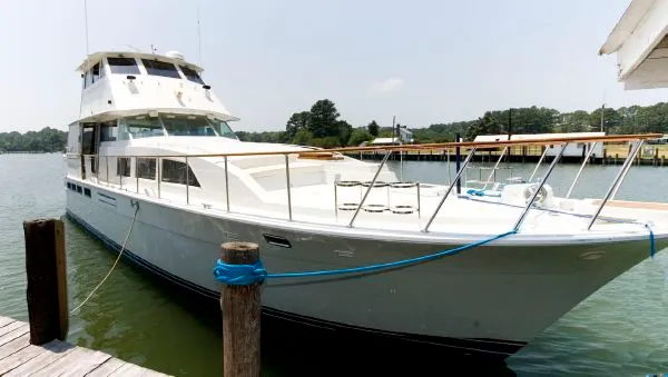 Slide: The Image of Bertram 68 Custom Cockpit MY VA 1985 - 4