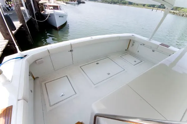 Slide: The Image of Bertram 68 Custom Cockpit MY VA 1985 - 7