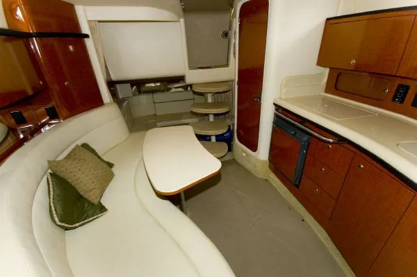 Slide: The Image of Sea Ray 320 Sundancer (VA) 2004 - 10