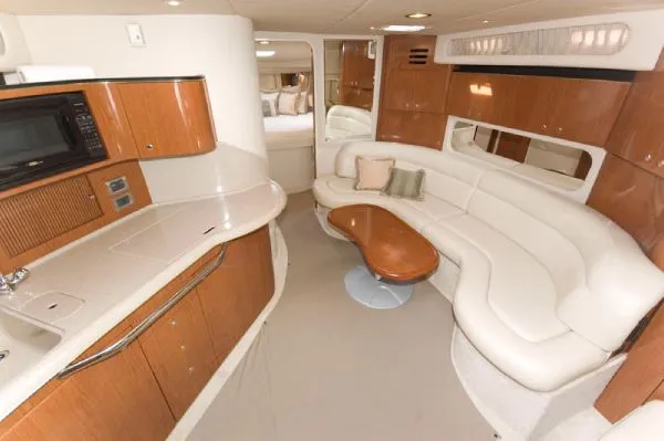 Slide: The Image of Sea Ray 380 Sundancer (MD) 2002 - 4