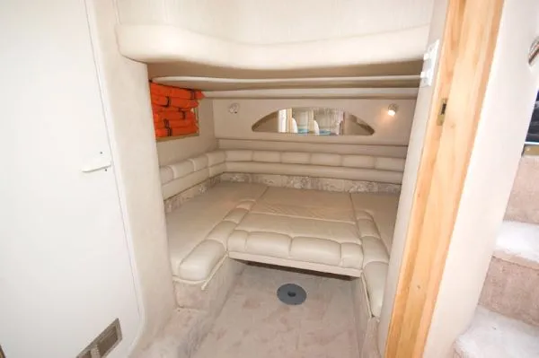 Slide: The Image of Sea Ray 40 Sundancer (MD) 1997 - 8