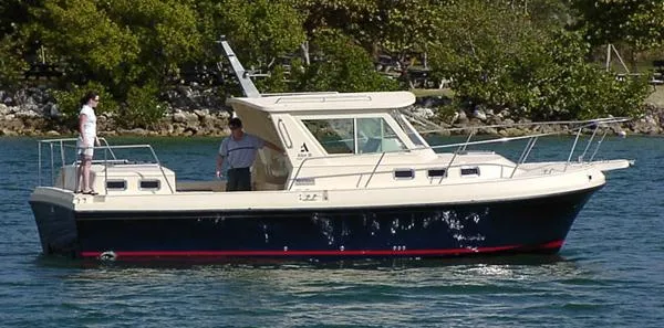 Albin 30 Family Cruiser 2004 for Sale | MarineSource