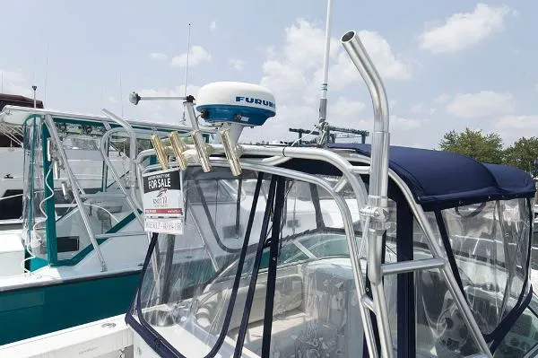Slide: The Image of Glacier Bay 2640 Renegade 2002 - 4