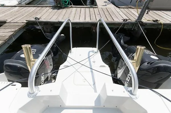 Slide: The Image of Glacier Bay 2640 Renegade 2002 - 5