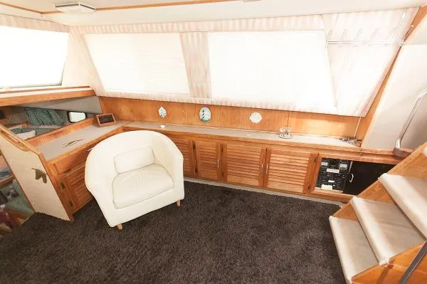 Slide: The Image of Silverton 40 Aft Cabin 1985 - 11
