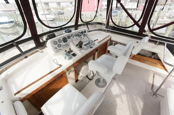 Slide: The Image of Silverton 40 Aft Cabin 1985 - 4