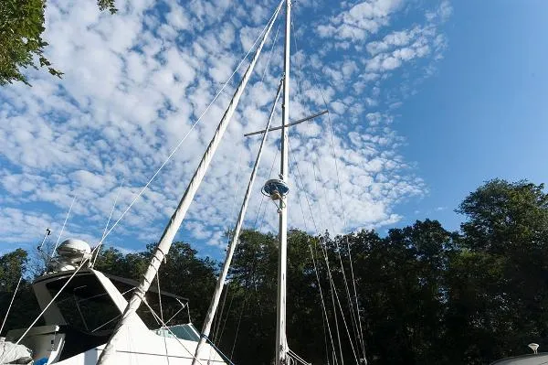 Slide: The Image of Island Packet 370 2005 - 2