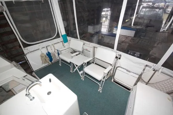Slide: The Image of Silverton 34 Motor Yacht 1996 - 10