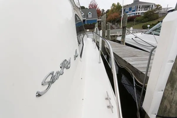Slide: The Image of Sea Ray 480 Sedan Bridge 1998 - 11