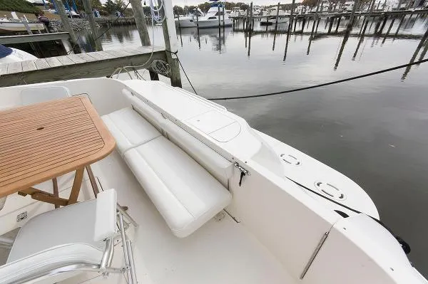Slide: The Image of Sea Ray 480 Sedan Bridge 1998 - 9