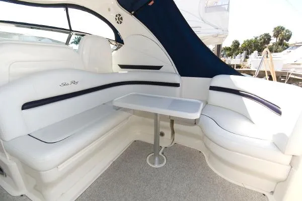 Slide: The Image of Sea Ray 38 Sundancer FL 2008 - 10