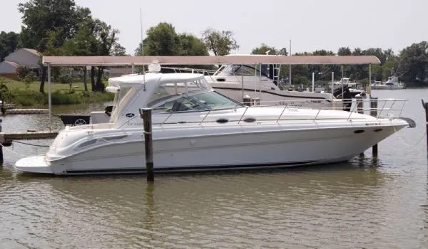 Slide: The Image of Sea Ray 410 Express (MD) 2003 - 0