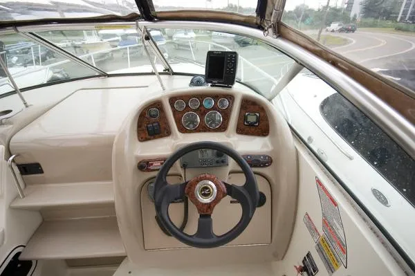 Slide: The Image of Sea Ray 260 Sundancer MD 2003 - 5