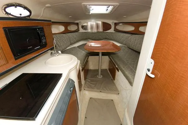 Slide: The Image of Sea Ray 260 Sundancer MD 2003 - 6