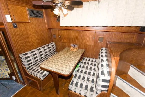 Slide: The Image of Hatteras 53 Motor Yacht 1979 - 8