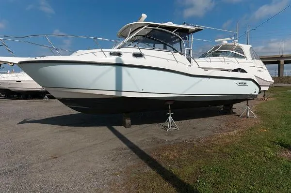 Slide: The Image of Boston Whaler 305 Conquest 2008 - 0