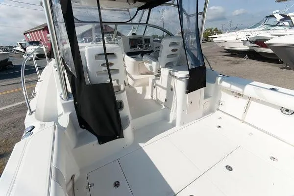 Slide: The Image of Boston Whaler 305 Conquest 2008 - 10