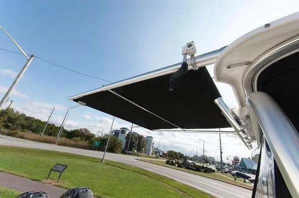 Slide: The Image of Boston Whaler 305 Conquest 2008 - 4