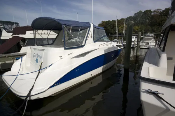 Slide: The Image of Bayliner 325 2006 - 0