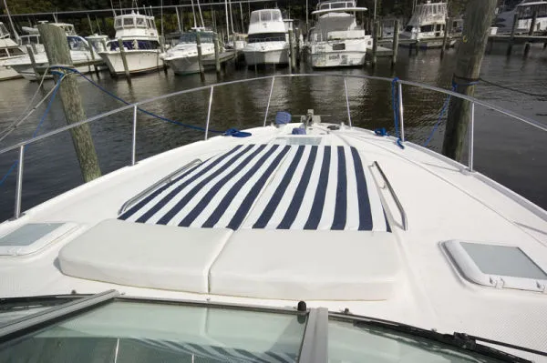 Slide: The Image of Bayliner 325 2006 - 9