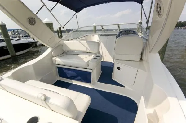 Slide: The Image of Bayliner 285 2004 - 1