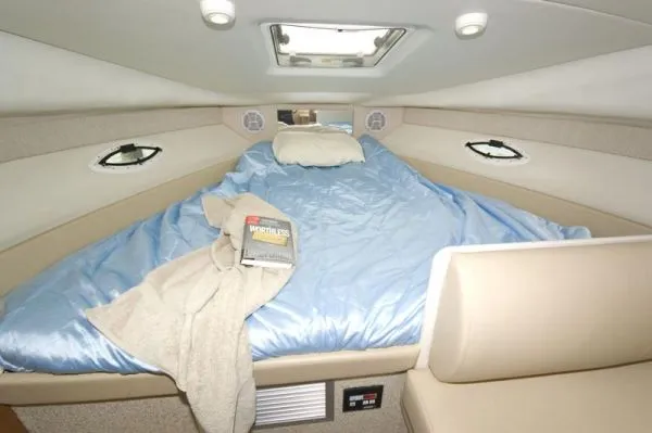 Slide: The Image of Bayliner 285 2004 - 6