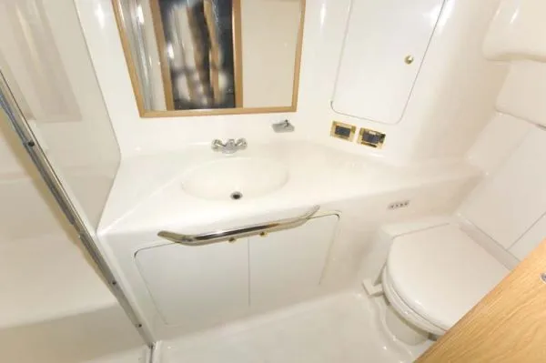Slide: The Image of Sea Ray 420 Aft Cabin MD 1997 - 6