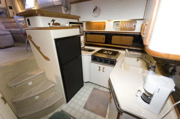 Slide: The Image of Sea Ray 440 Aft Cabin Motoryacht 1990 - 5