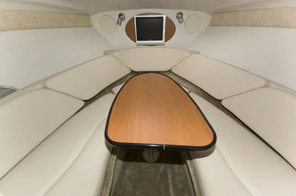 Slide: The Image of Crownline Boats 250 w/ Trailer 2008 - 4