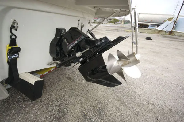 Slide: The Image of Crownline Boats 250 w/ Trailer 2008 - 8