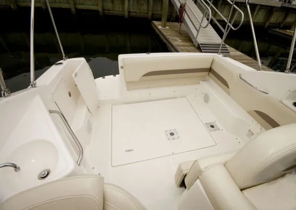 Slide: The Image of Chaparral 260 Signature (New lower Price!) 2005 - 6