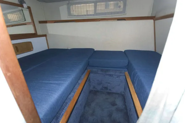 Slide: The Image of Sea Ray 300 Sundancer 1989 - 6
