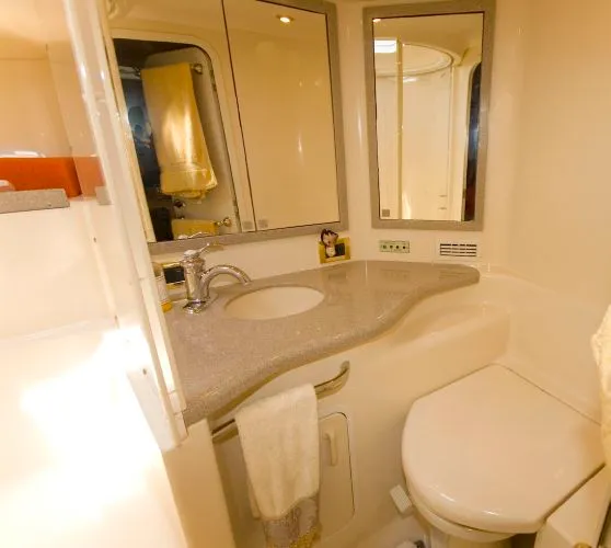 Slide: The Image of Sea Ray 400 Sundancer (Diesel) 1997 - 4