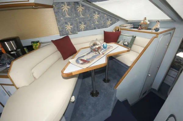 Slide: The Image of Sea Ray 345 Sedan Bridge 1989 - 4