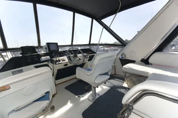 Slide: The Image of Sea Ray 345 Sedan Bridge 1989 - 9